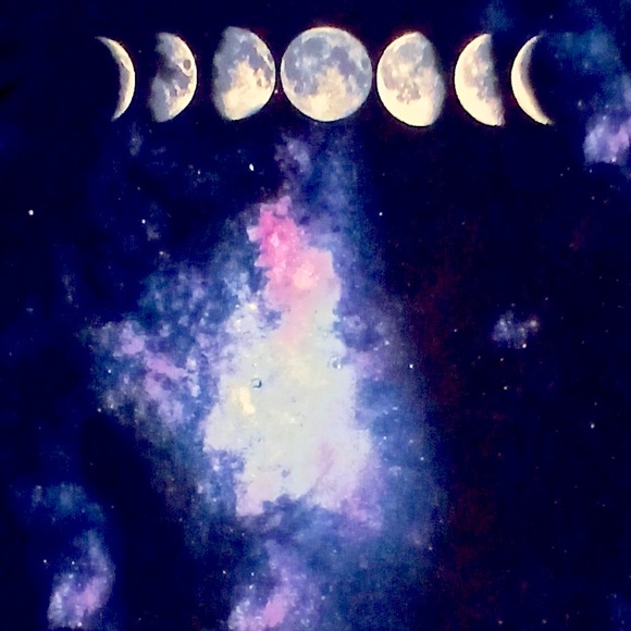 🔥SALE INC International Concepts Moon All Over Graphic Blue T-shirt Men L Macy's - Picture 2 of 4